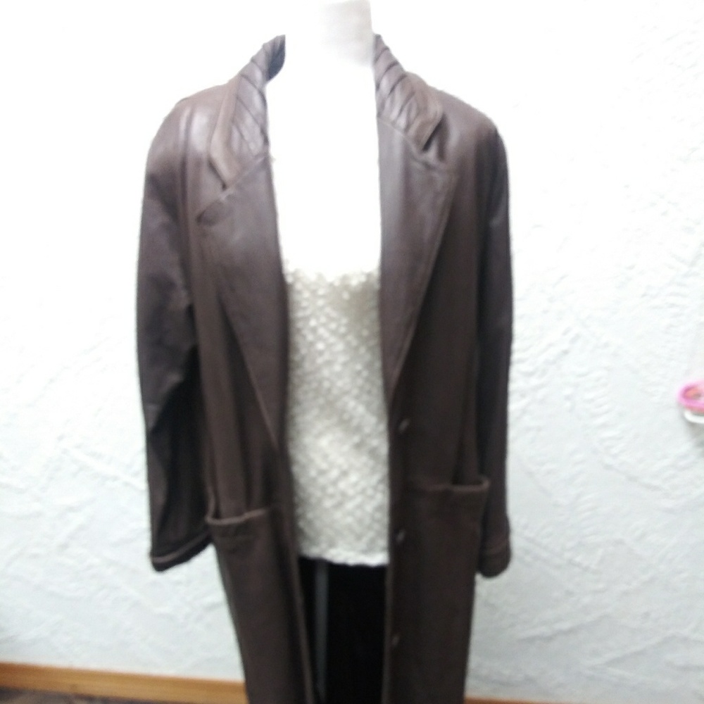 Leather Trench Jacqueline Ferrar